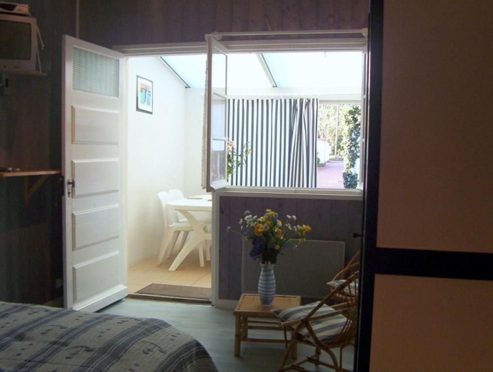 Residence Fleur Des Pins - Gites & Chambres D'Hotes Saint-Georges-d'Oleron Oda fotoğraf